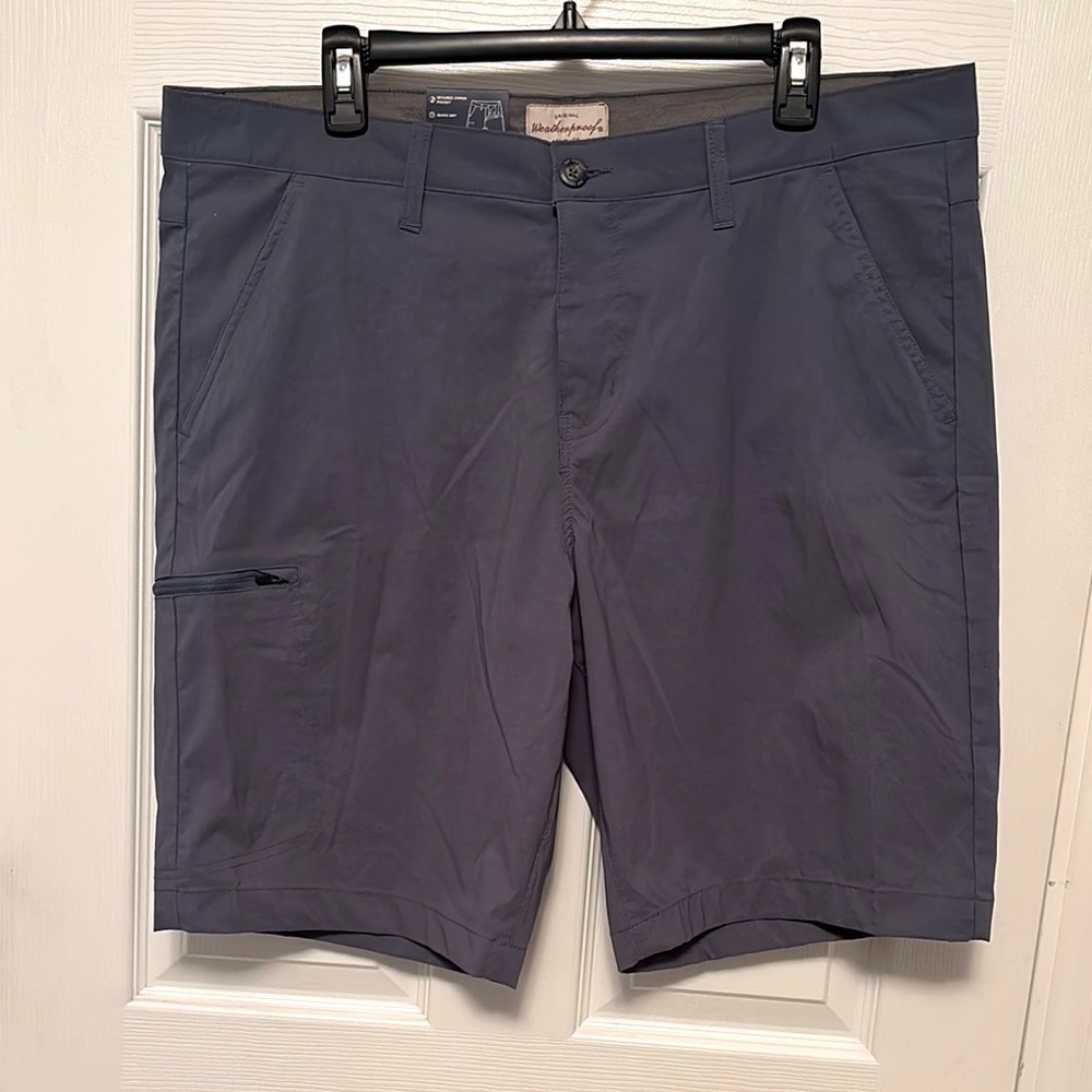 Weatherproof Vintage Men's Blue Hybrid Shorts 10.5” Inseam W38 NWT
